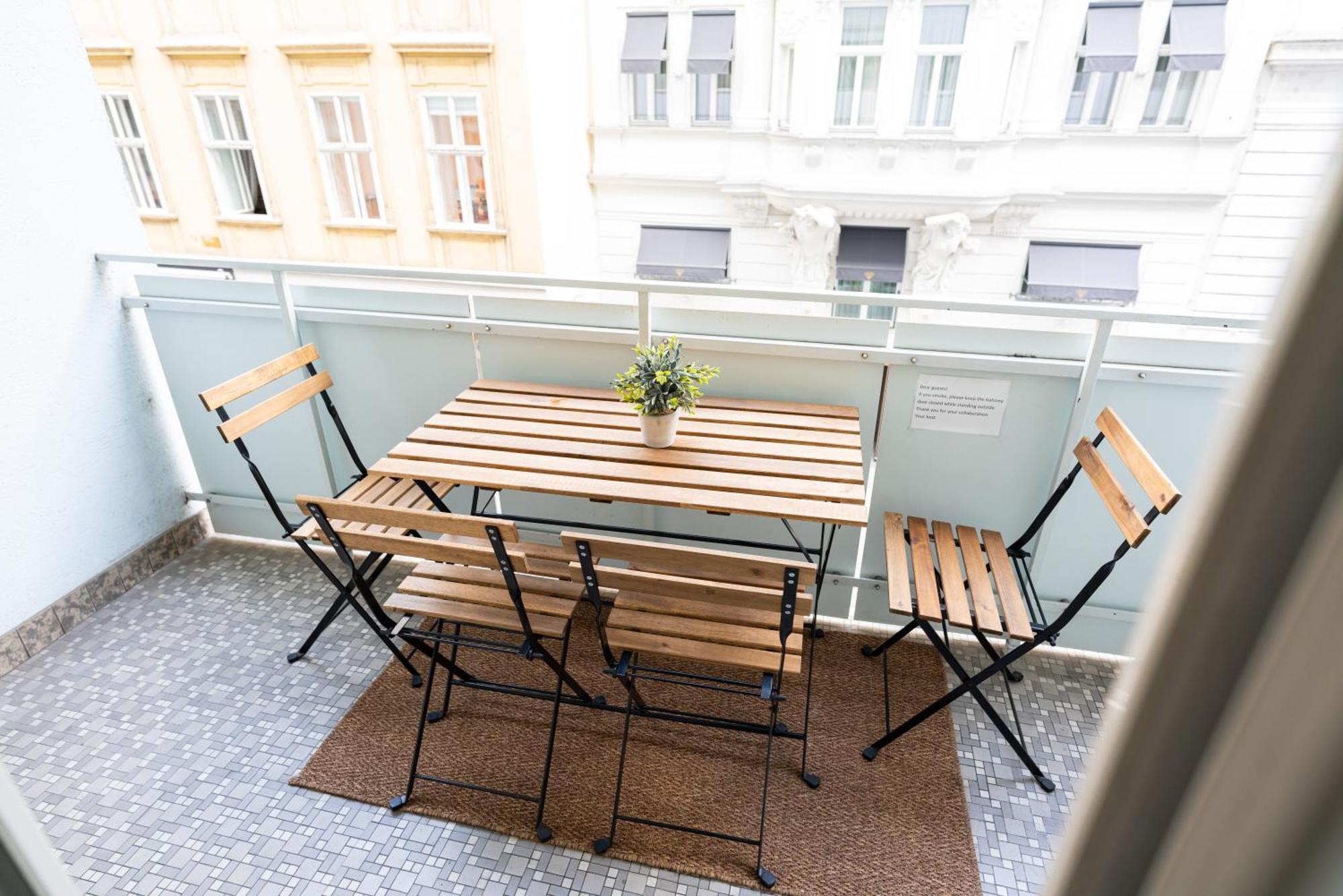Central Living Apartment Opera Βιέννη Εξωτερικό φωτογραφία